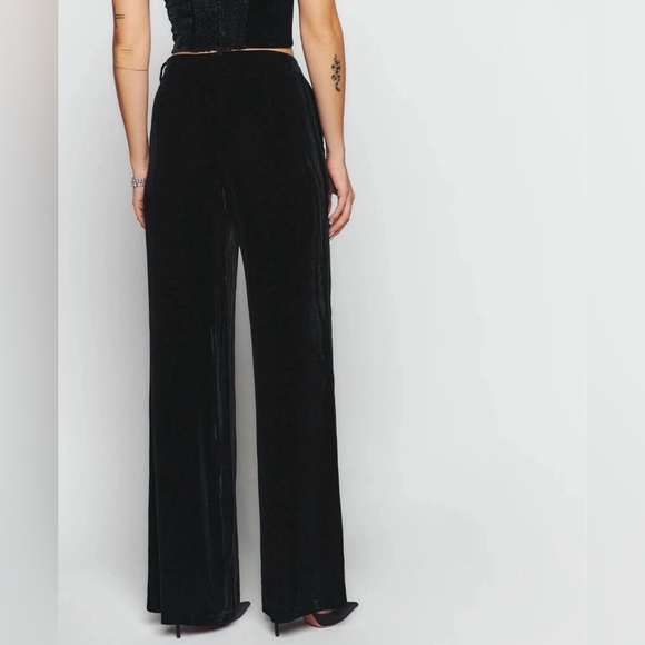 Reformation Velvet Black Wide leg Trousers Size 4P - Picture 3 of 12